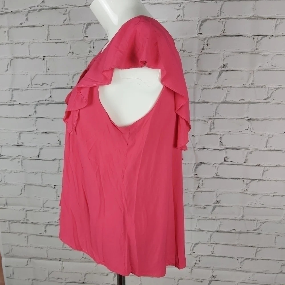 BCBGENERATION Ruffled Top - Picture 4 of 9